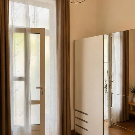 Jure Apartment