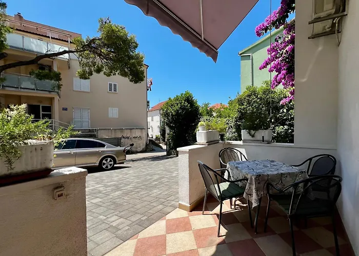 Jure Appartement Makarska